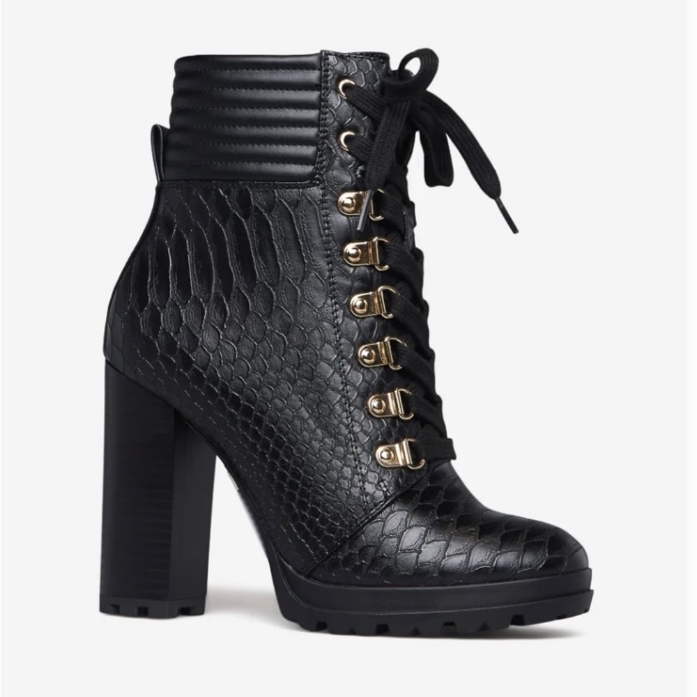 Block heel booties